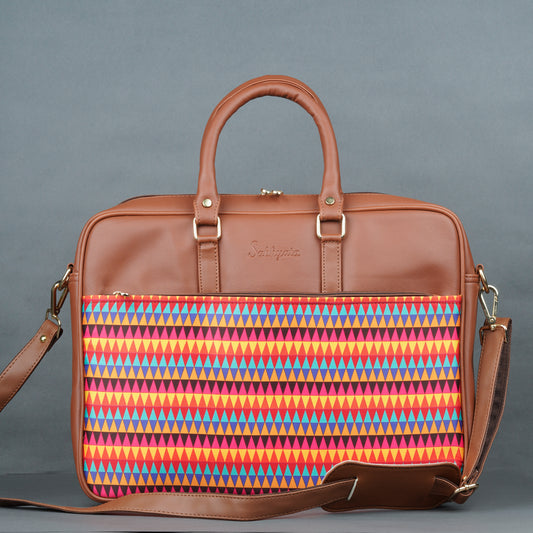 TRIPPY TRIANGLE PATTERN