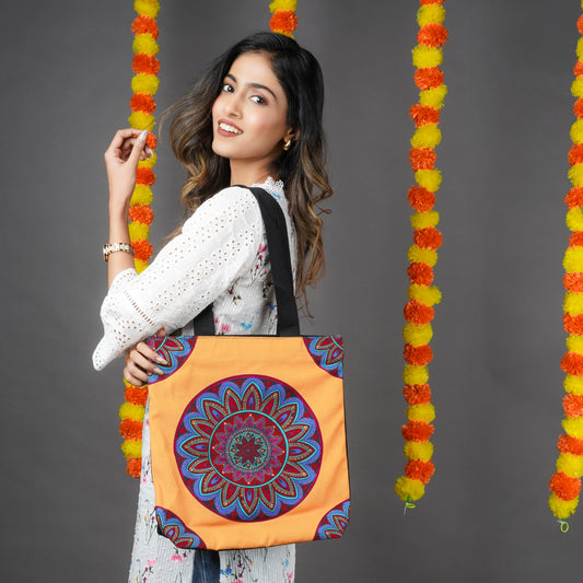 TRADITIONAL MANDALA ART