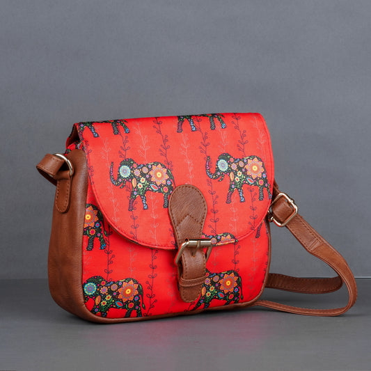 SMALL ELEPHANT WITH TEXTURE