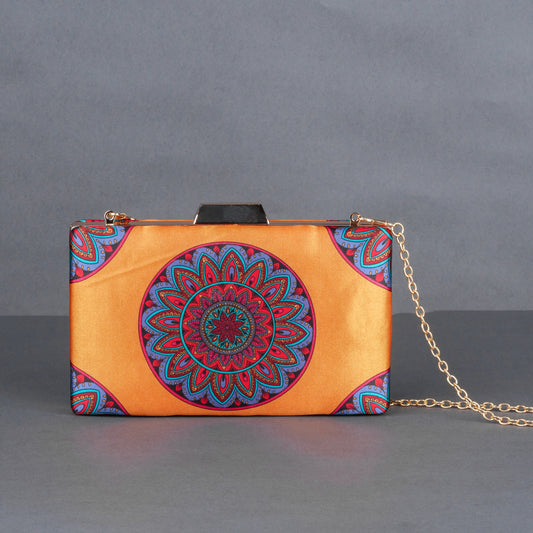 TRADITIONAL MANDALA ART