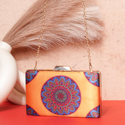 TRADITIONAL MANDALA ART