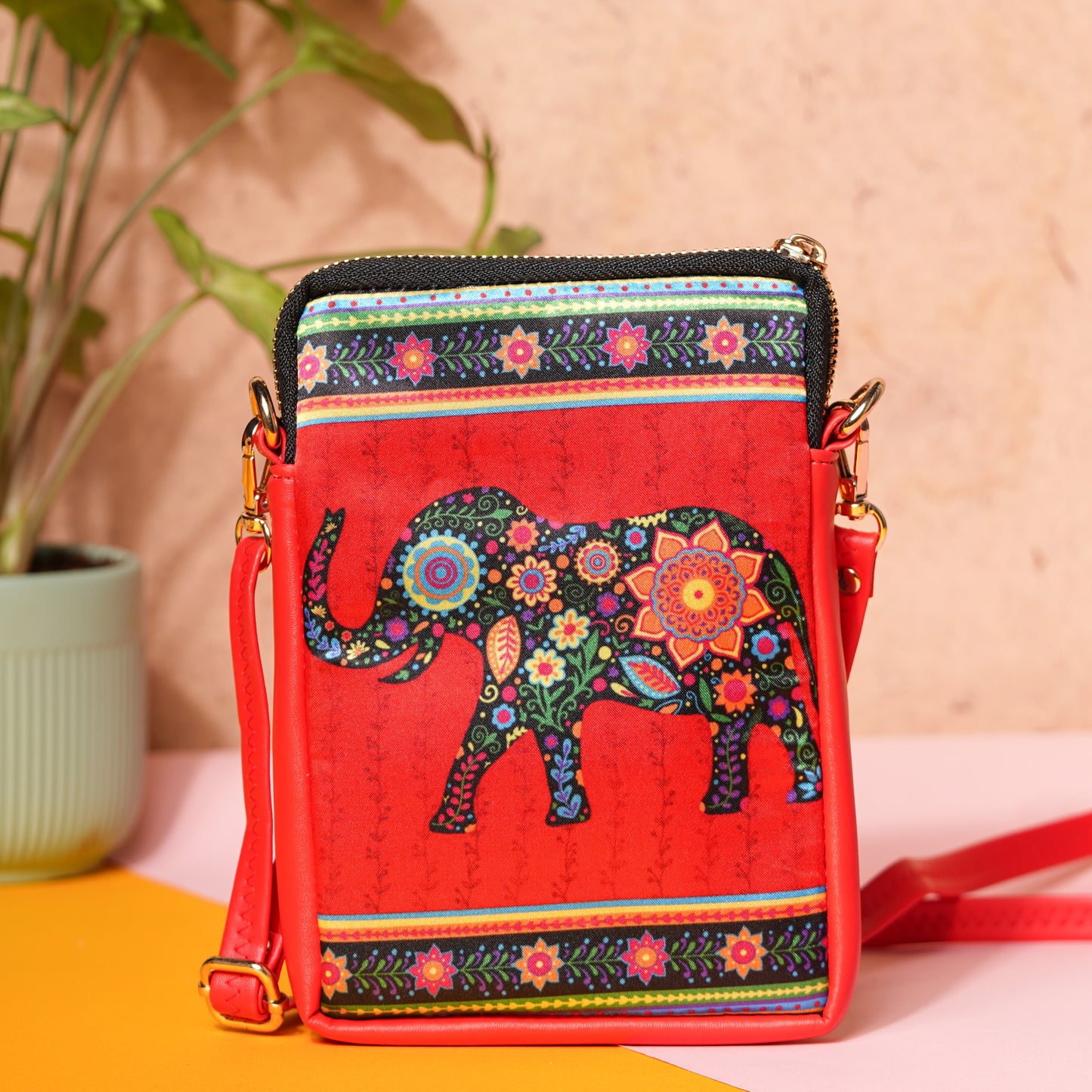 FLORAL HAATHI