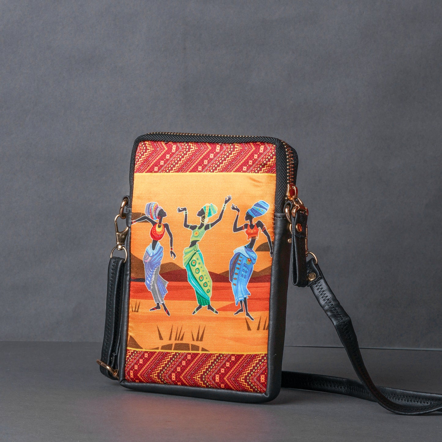 AFRICAN TRIBAL ART