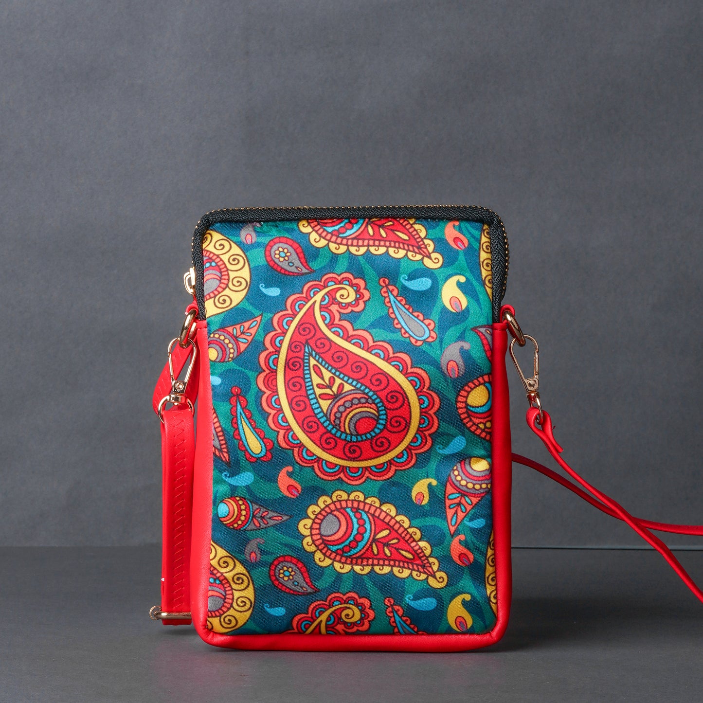 INDIAN FOLK PAISLEY ART