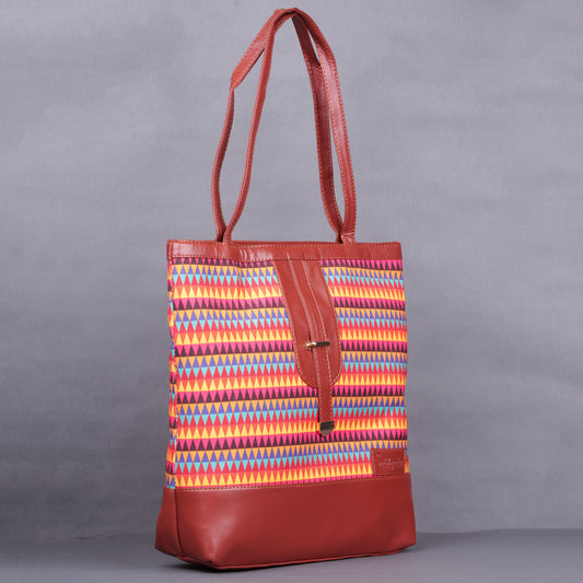 TRIPPY TRIANGLE PATTERN