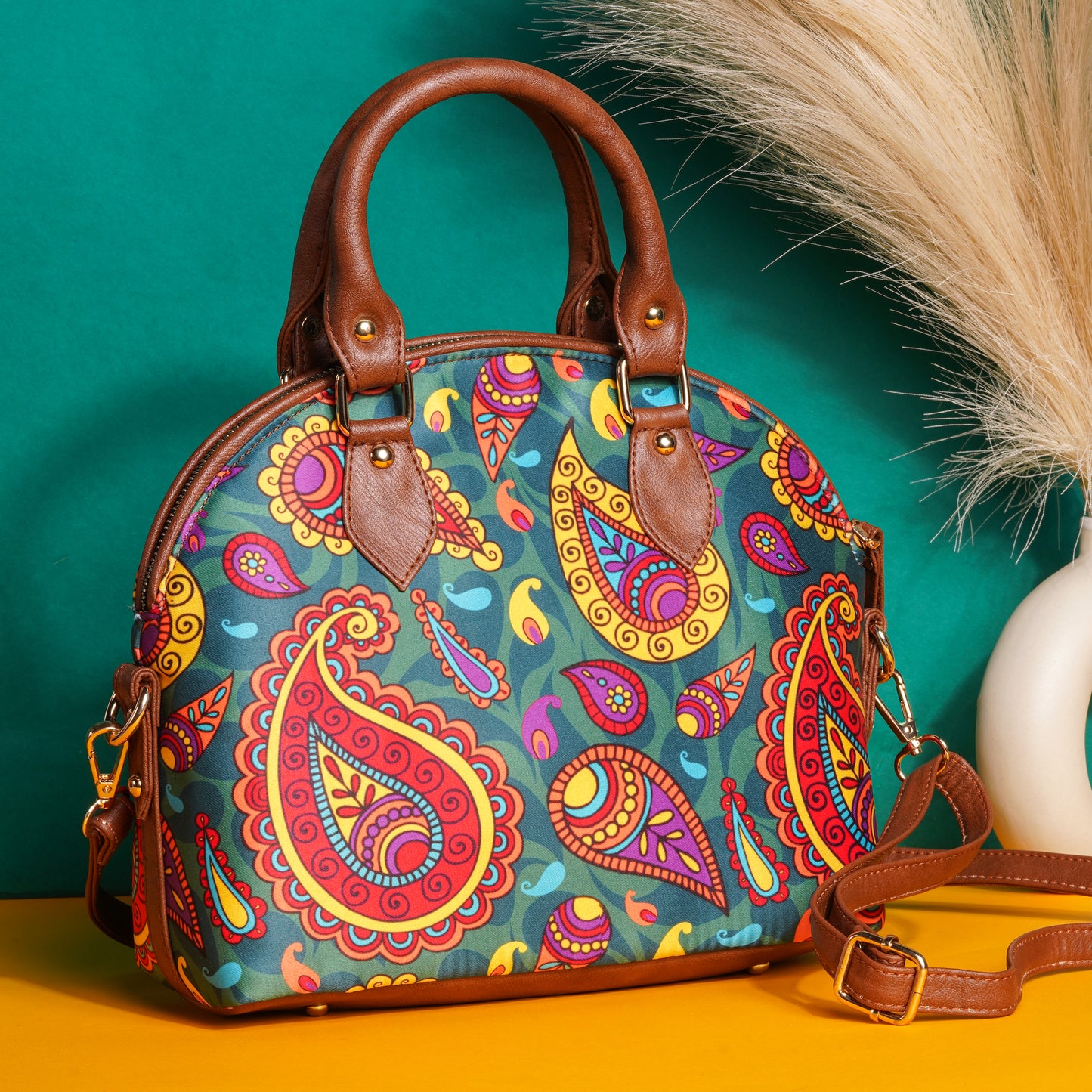 INDIAN FOLK PAISLEY ART
