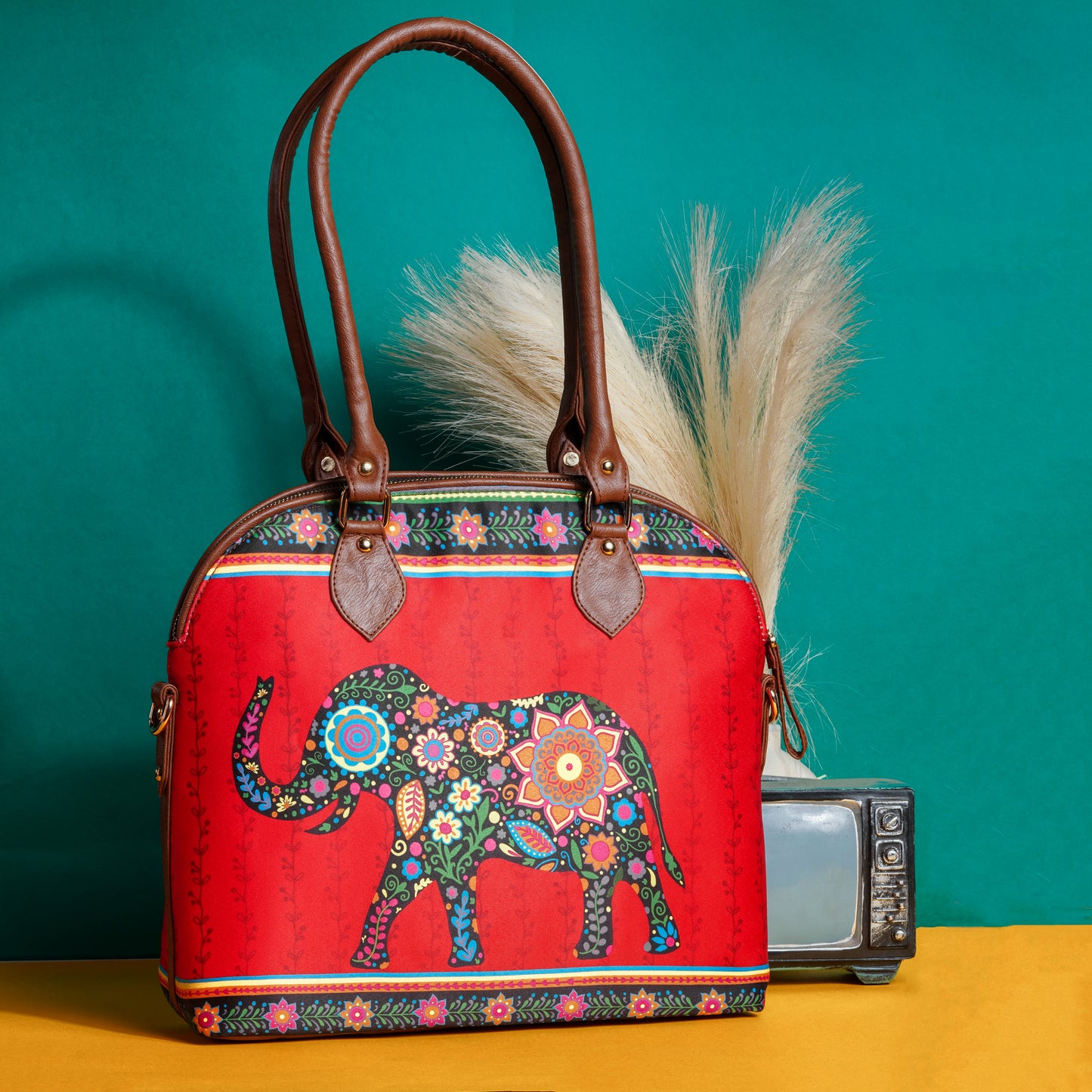 FLORAL HAATHI