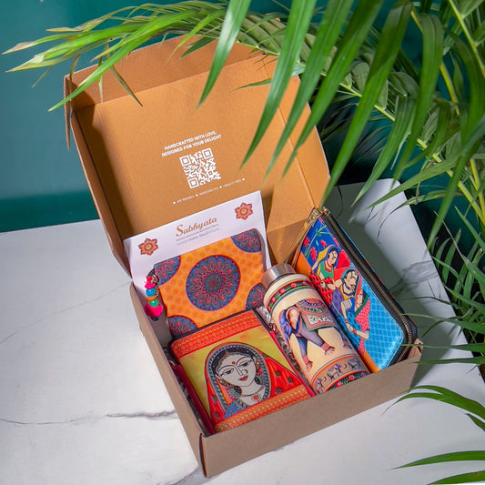 Heritage In Hand Box